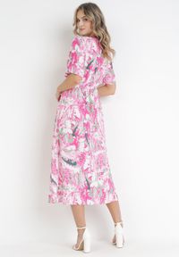 Born2be - Różowa Sukienka Midi ze Ściągaczem Veneranda. Kolor: różowy. Długość: midi #5