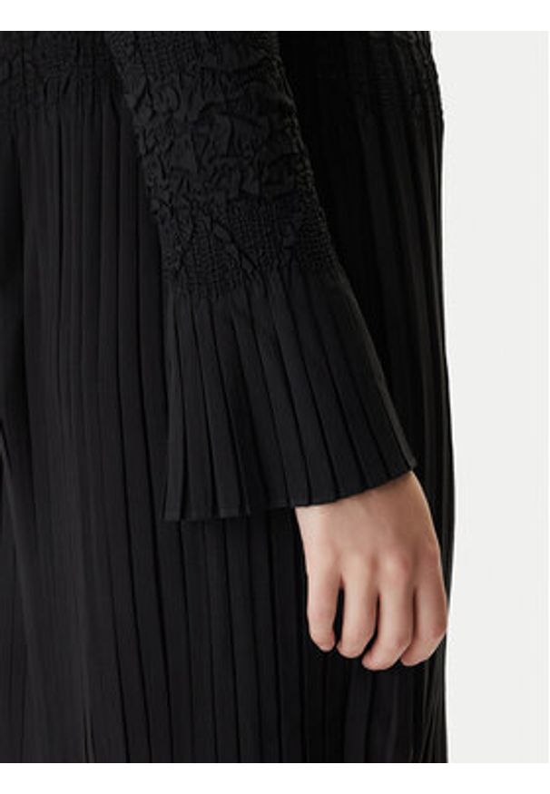 BOSS Sukienka koktajlowa Doppar 50552949 Czarny Regular Fit. Kolor: czarny. Materiał: syntetyk. Styl: wizytowy