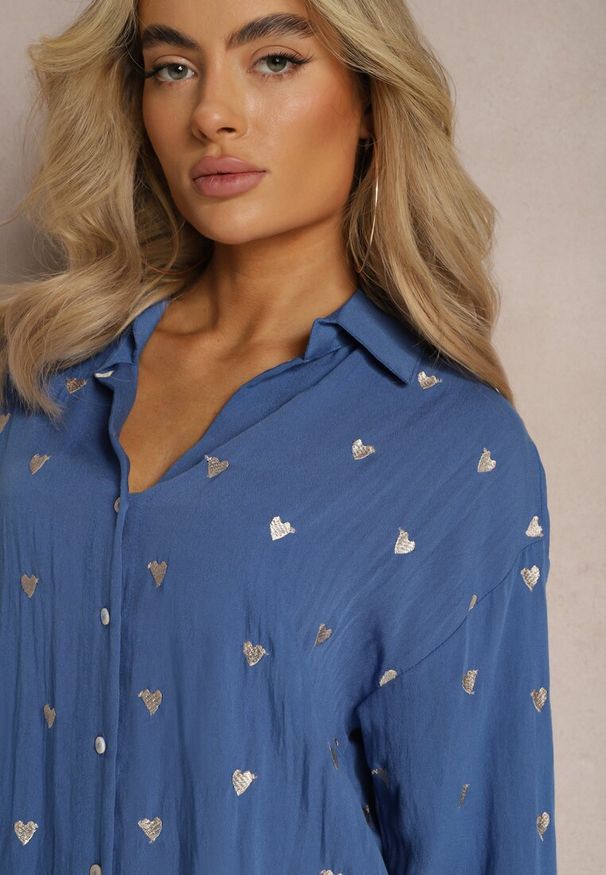 Renee - Niebieska Klasyczna Koszula Bawełniana z Dodatkiem Lnu Larnniea. Okazja: na spacer. Kolor: niebieski. Materiał: bawełna, len. Sezon: lato. Styl: klasyczny