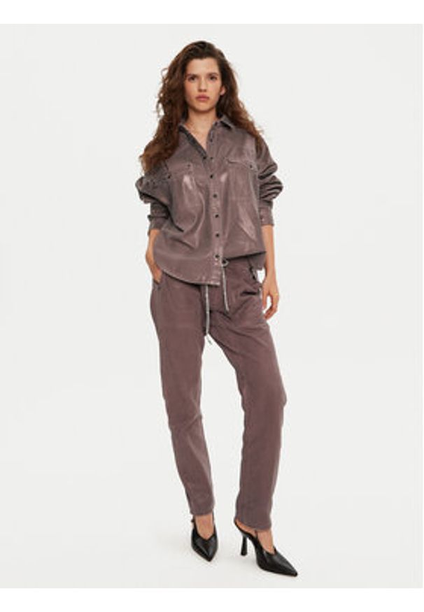 One Teaspoon Jeansy 26554 Brązowy Regular Fit. Kolor: brązowy