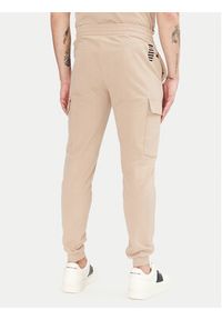 EA7 Emporio Armani Spodnie dresowe 8NPP67 PJVRZ U6155 Beżowy Regular Fit. Kolor: beżowy. Materiał: bawełna #4