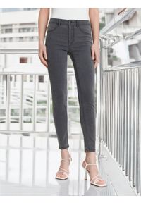Sinsay - Jeansy skinny mid waist - szary. Kolor: szary #1