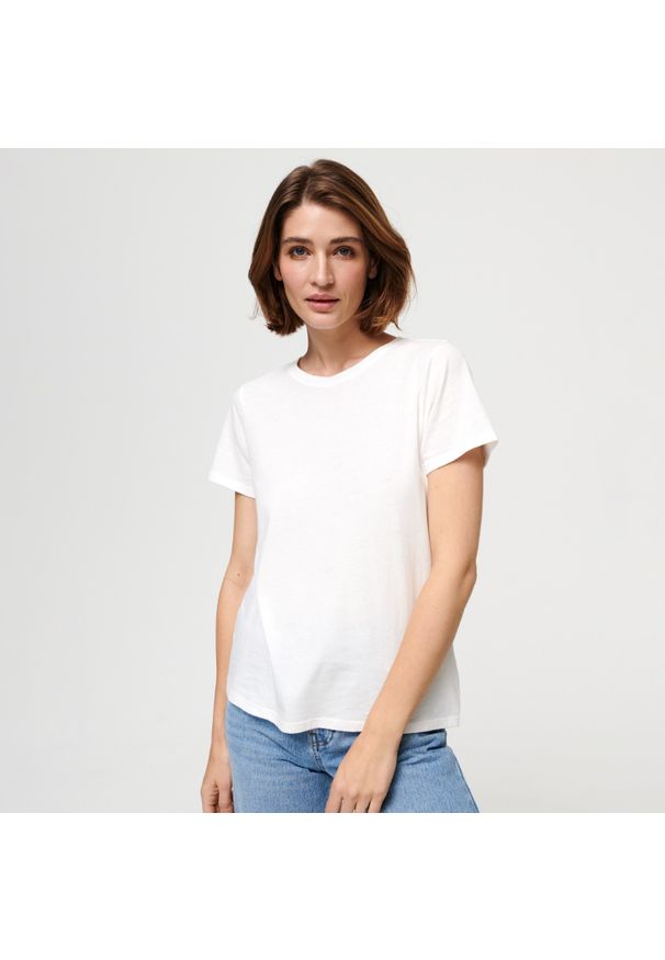 Sinsay - Koszulka bawełniana - Biały. Kolor: biały. Materiał: bawełna