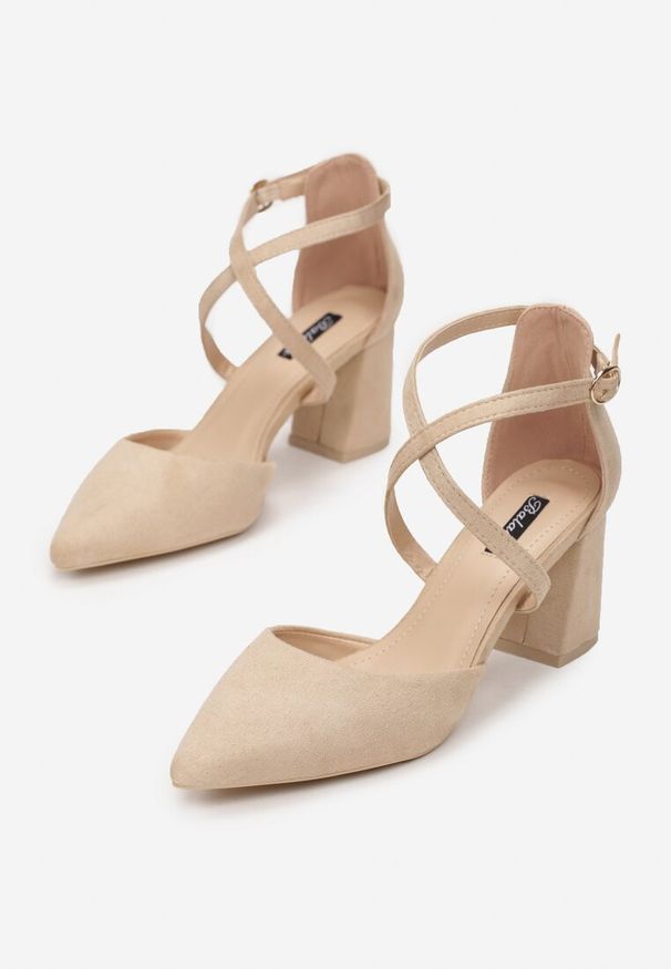 Renee - Beżowe Czółenka Alexthise. Nosek buta: otwarty. Zapięcie: pasek. Kolor: beżowy. Obcas: na obcasie. Styl: elegancki. Wysokość obcasa: średni