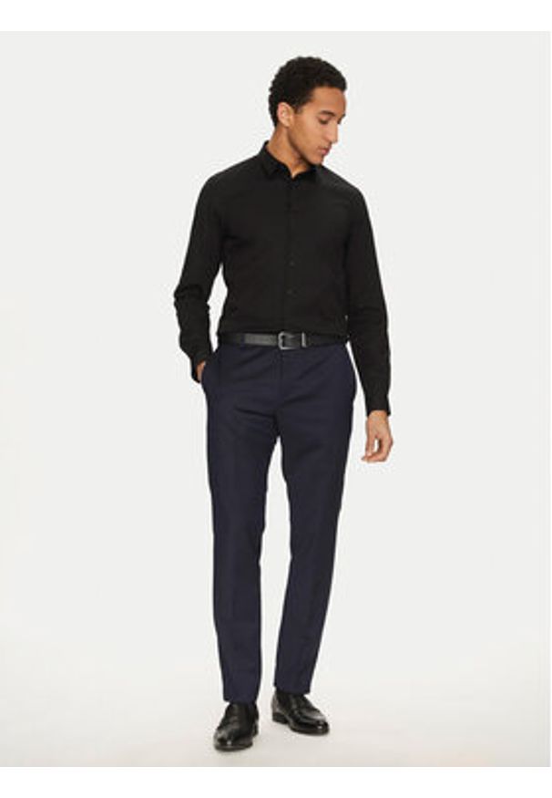 Calvin Klein Koszula K10K112743 Czarny Extra Slim Fit. Kolor: czarny. Materiał: bawełna