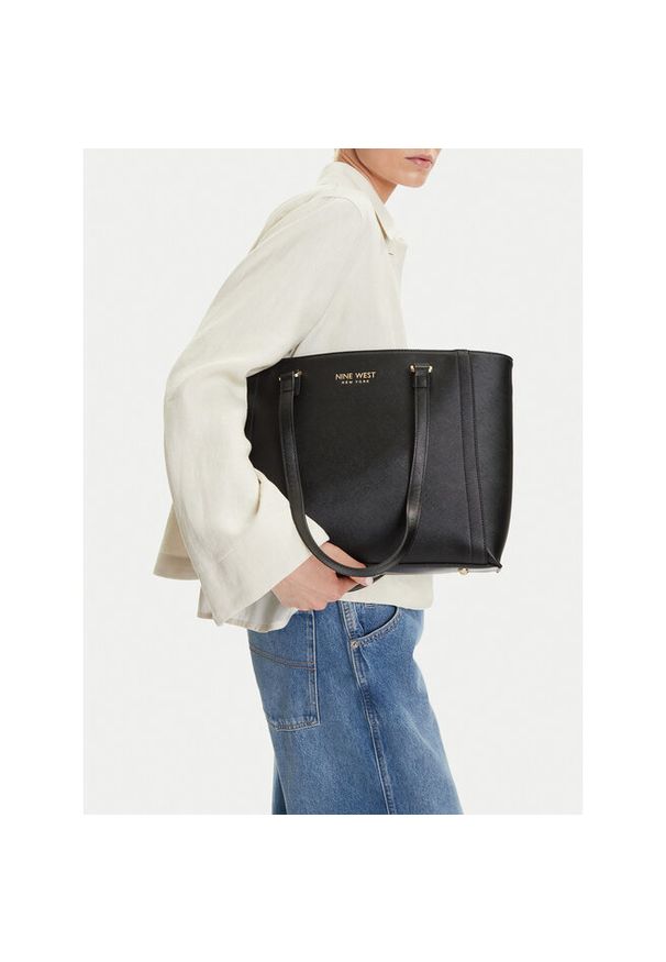 Torebka Nine West. Kolor: czarny