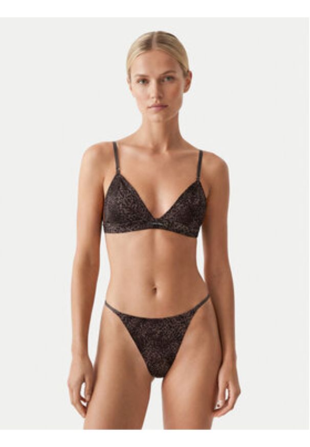 Calvin Klein Underwear Figi klasyczne LV00QF8657 Brązowy. Kolor: brązowy. Materiał: syntetyk