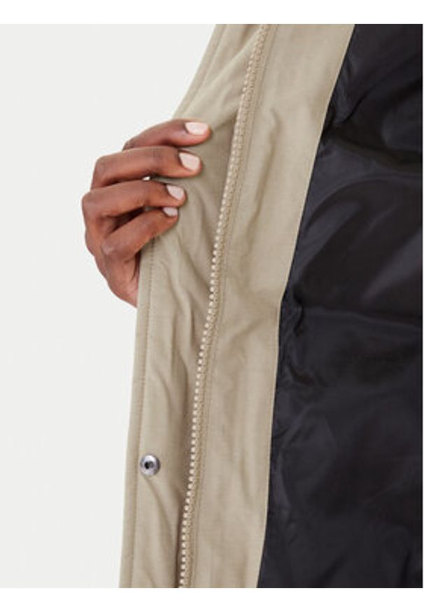 Helly Hansen Kurtka zimowa Blossom 53624 Beżowy Regular Fit. Kolor: beżowy. Materiał: syntetyk. Sezon: zima