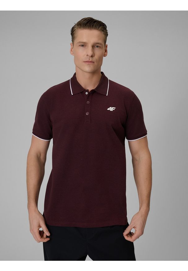 4f - 4F Koszulka polo regular męska - czerwona S. Okazja: na co dzień, do pracy, na spacer. Typ kołnierza: polo. Kolor: czerwony. Materiał: dzianina, skóra, materiał. Styl: casual, klasyczny