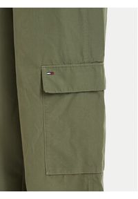 Tommy Jeans Spodnie cargo DW0DW22749 Zielony Wide Leg. Kolor: zielony. Materiał: bawełna #2