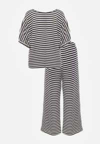 Renee - Beżowo-Granatowy Komplet Oversize Stylizowany na Dziergany T-shirt i Luźne Spodnie w Paski Relorin. Kolor: beżowy. Materiał: dziergany. Wzór: paski #3