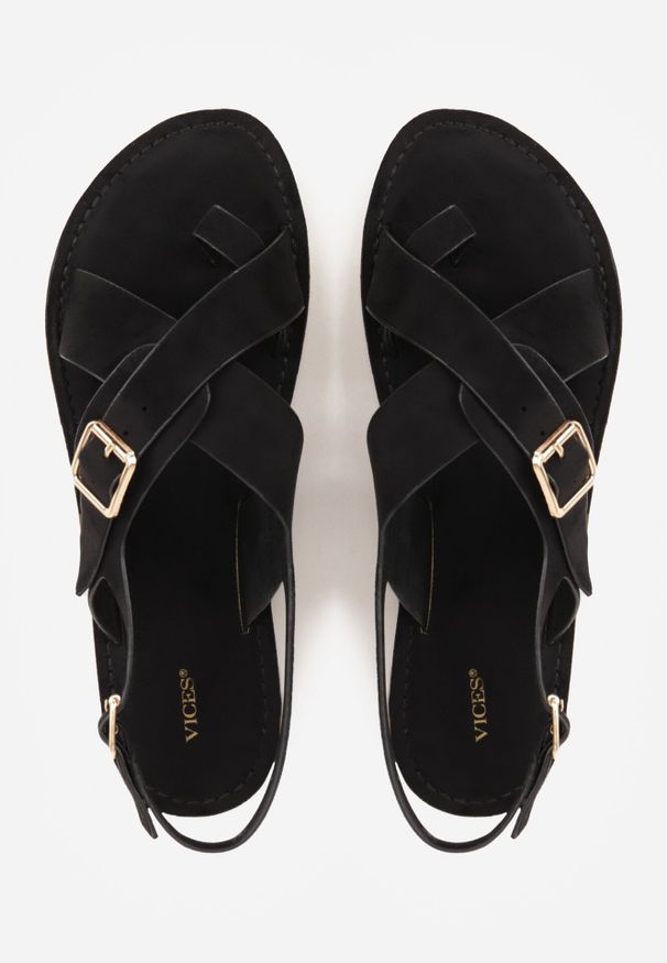 Born2be - Czarne Sandały Typu Japonki VICES Ozdobione Klamrą Nanrunia. Okazja: na co dzień. Zapięcie: klamry. Kolor: czarny. Materiał: koronka. Wzór: aplikacja. Styl: klasyczny, wakacyjny, casual