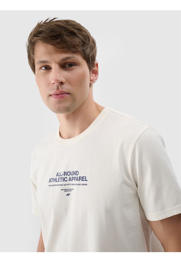 4f - 4F T-shirt z nadrukiem męski - beżowy L. Okazja: na co dzień. Kolor: beżowy. Materiał: bawełna, jersey, dzianina. Długość rękawa: krótki rękaw. Długość: krótkie. Wzór: nadruk. Styl: sportowy, casual