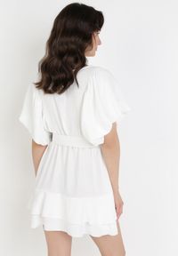 Born2be - Biała Sukienka Zelinoe. Kolor: biały. Materiał: materiał. Typ sukienki: koszulowe. Długość: mini #4