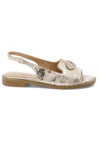 Sandały damskie S.Barski, cholewka ze skóry ekologicznej na płaskiej podeszwie, złote, KV61-6040. Kolor: złoty. Materiał: skóra ekologiczna. Obcas: na płaskiej podeszwie #7
