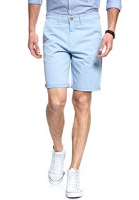 Wrangler - KRÓTKIE SPODENKI WRANGLER CHINO SHORT LIGHT BLUE W14AMM25N. Materiał: materiał. Długość: krótkie. Wzór: jednolity, aplikacja