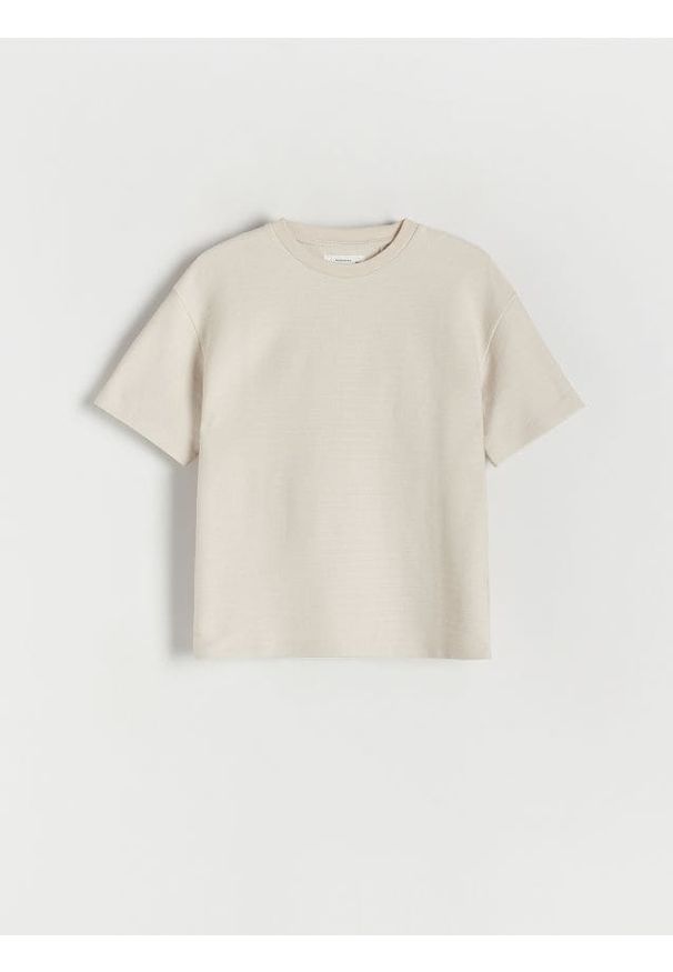Reserved - Strukturalny t-shirt - kremowy. Kolor: kremowy. Materiał: bawełna, dzianina