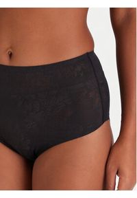 Triumph Figi klasyczne z wysokim stanem Fit Smart 10202477 Czarny. Stan: podwyższony. Kolor: czarny. Materiał: syntetyk #8