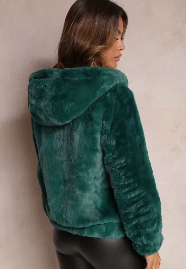 Renee - Ciemnozielona Kurtka Futerko Teddy Oversize Fofana. Kolor: zielony. Materiał: futro