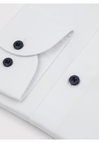 Pako Lorente - PAKO LORENTE – Gładka bawełniana koszula męska długi rękaw. Okazja: na spotkanie biznesowe. Materiał: bawełna. Długość rękawa: długi rękaw. Długość: długie. Wzór: gładki. Styl: biznesowy #5