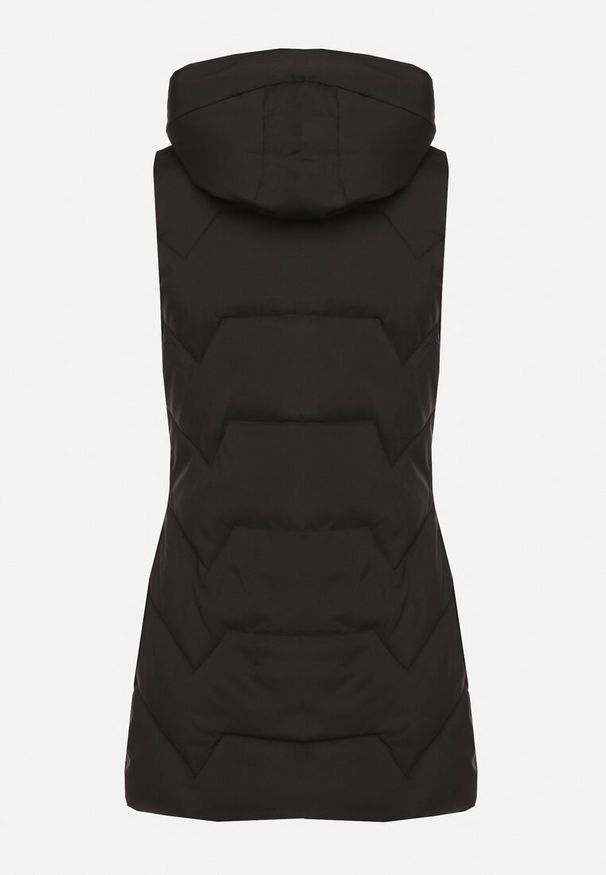 Born2be - Czarna Długa Pikowana Kamizelka na Suwak z Kapturem Teriviana. Okazja: na spacer, na co dzień. Typ kołnierza: kaptur. Kolor: czarny. Materiał: dzianina. Długość: długie. Styl: elegancki, casual, sportowy, klasyczny