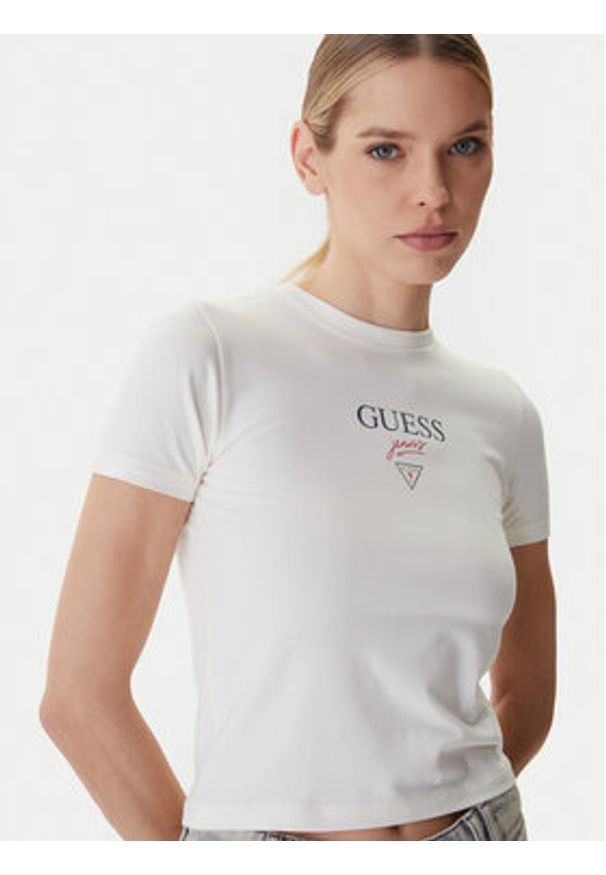 Guess Jeans T-Shirt W6RI15 J1314 Écru Regular Fit. Kolor: kremowy. Materiał: bawełna