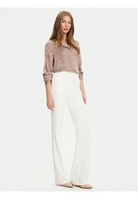 Guess Koszula W5YH1A WHCR2 Beżowy Regular Fit. Kolor: beżowy. Materiał: syntetyk