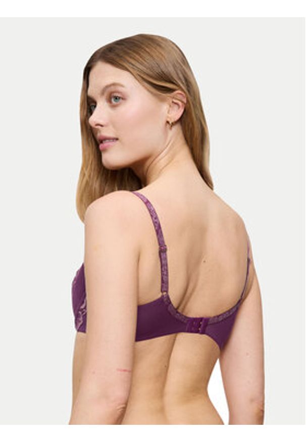 Triumph Biustonosz balkonetka Wild Gardenia Florale 10224879 Fioletowy. Kolor: fioletowy. Materiał: lyocell