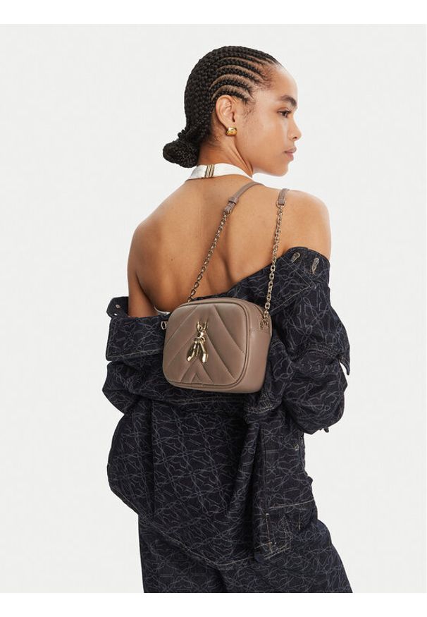 Patrizia Pepe Torebka 8B0005/L004-B744 Brązowy. Kolor: brązowy. Materiał: skórzane