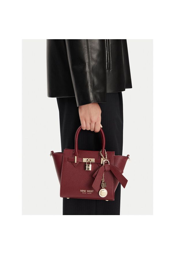 Torebka Nine West. Kolor: czerwony