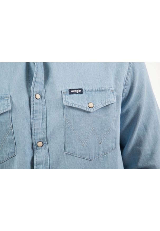 Wrangler - WRANGLER LS DENIM SHIRT MĘSKA KOSZULA JEANSOWA LOGO LIGHT INDIGO W5M7C3X4E 112130235. Materiał: denim, jeans