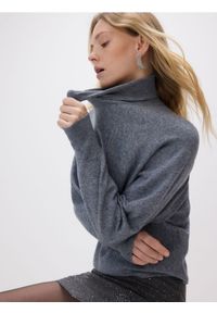 Reserved - Sweter z golfem - szary. Typ kołnierza: golf. Kolor: szary. Materiał: dzianina, bawełna #1