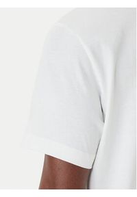 Calvin Klein T-Shirt LV04LF812G Biały Regular Fit. Kolor: biały. Materiał: bawełna #4