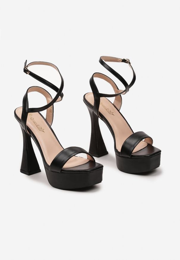 Born2be - Czarne Sandały na Klepsydrowej Szpilce z Platformą Craina. Kolor: czarny. Materiał: bawełna, jeans. Obcas: na platformie. Styl: elegancki