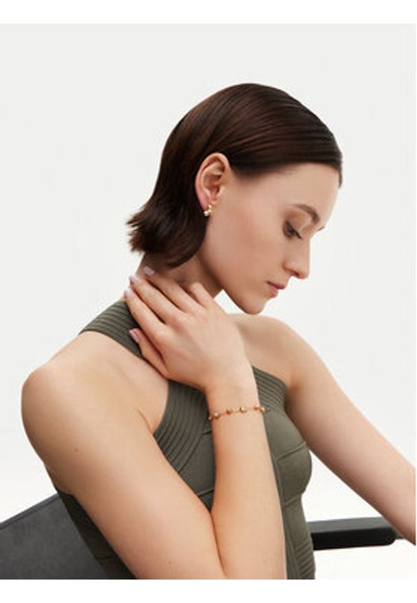 Guess Bransoletka JUBB05 183JW Złoty. Materiał: metalowe. Kolor: złoty