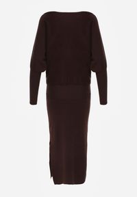 Renee - Brązowa Nietoperzowa Sukienka z Dzianiny z Wiskozą z Dekoltem w Łódkę Yuzoma. Typ kołnierza: dekolt w łódkę. Kolor: brązowy. Materiał: dzianina, wiskoza. Typ sukienki: oversize #3