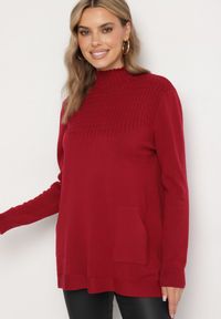 Born2be - Bordowy Sweter z Półgolfem Bawełną i Kieszenią w Stylu Kangurka Emirielia. Okazja: na spotkanie biznesowe, do pracy, na co dzień. Kolor: czerwony. Materiał: bawełna. Długość rękawa: długi rękaw. Długość: długie. Styl: biznesowy, elegancki, casual #6