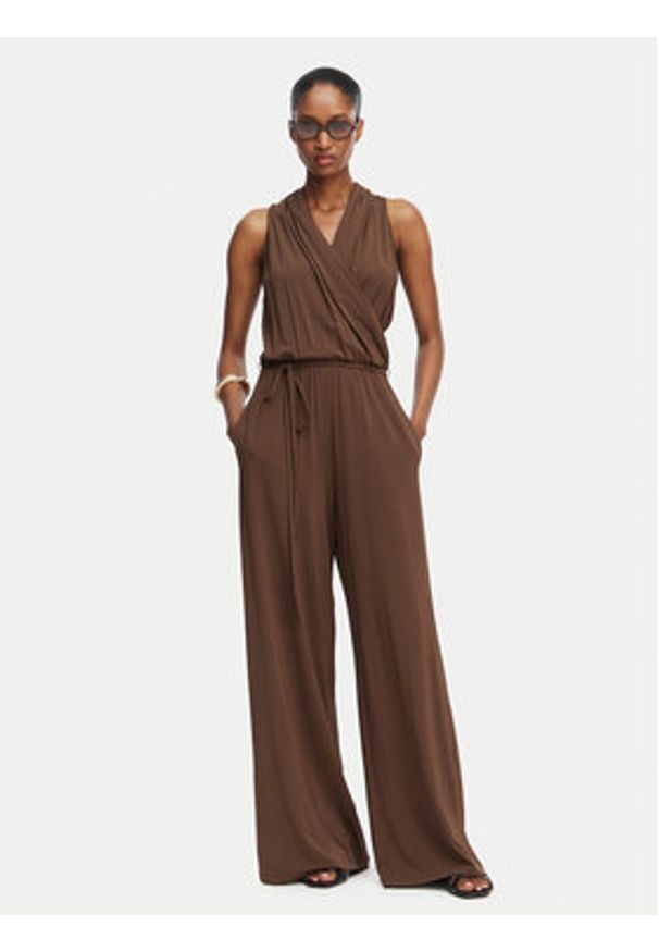 Weekend Max Mara Kombinezon Tropico 2615641012 Brązowy ciemny Regular Fit. Kolor: brązowy. Materiał: wiskoza