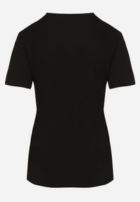 Born2be - Czarny Klasyczny T-shirt Bawełniany z Krótkim Rękawem Ismerina. Okazja: na co dzień, na spotkanie biznesowe. Kolor: czarny. Materiał: bawełna. Długość rękawa: krótki rękaw. Długość: krótkie. Styl: klasyczny #4