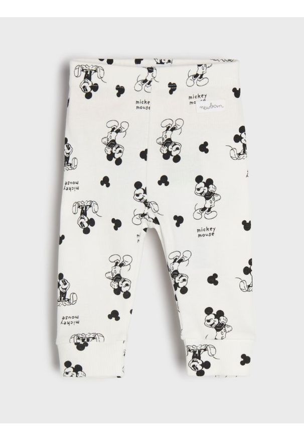Sinsay - Bawełniane legginsy ze wzorem Mickey Mouse - biały. Kolor: biały. Materiał: bawełna. Wzór: motyw z bajki