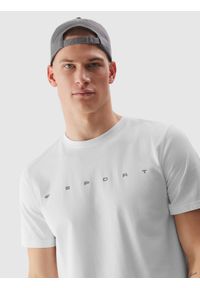 4f - 4F T-shirt regular z bawełny organicznej z nadrukiem męski - biały L. Okazja: na co dzień. Kolor: biały. Materiał: bawełna. Długość rękawa: krótki rękaw. Długość: krótkie. Wzór: nadruk. Styl: sportowy, klasyczny, casual