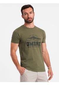 Ombre Clothing - T-shirt męski bawełniany z printem militarnym - khaki V2 OM-TSPT-0164 - XXL. Kolor: brązowy. Materiał: bawełna. Długość rękawa: krótki rękaw. Długość: krótkie. Wzór: moro, nadruk. Styl: militarny #5