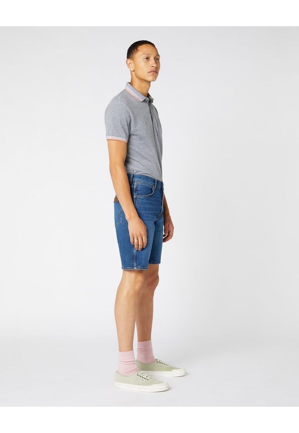 Wrangler - WRANGLER 5 POCKET SHORT MĘSKIE SZORTY SPODENKI GAME ON W14CT112E 112126628. Materiał: jeans