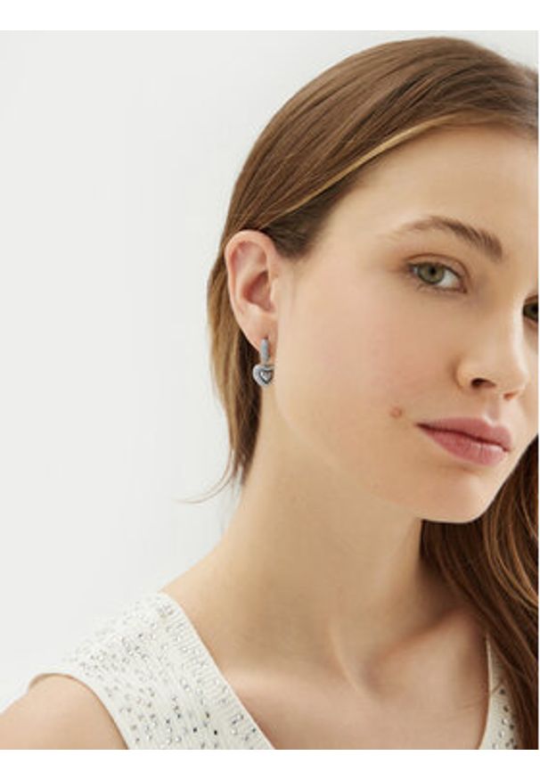 Guess Kolczyki JUBE05 021JW Srebrny. Materiał: metalowe. Kolor: srebrny