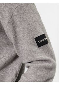 Calvin Klein Sweter K10K110401 Szary Regular Fit. Kolor: szary. Materiał: syntetyk