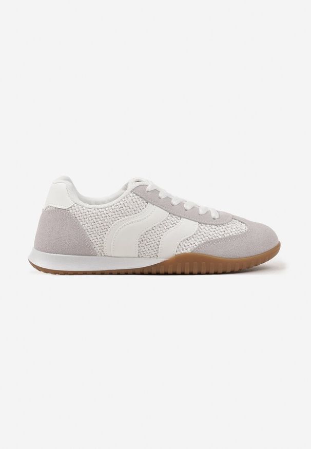 Renee - Biało-Szare Sneakersy z Geometrycznym Motywem i Plecionką Laniffia. Okazja: na spacer. Kolor: biały. Materiał: jeans. Wzór: geometria. Sport: turystyka piesza
