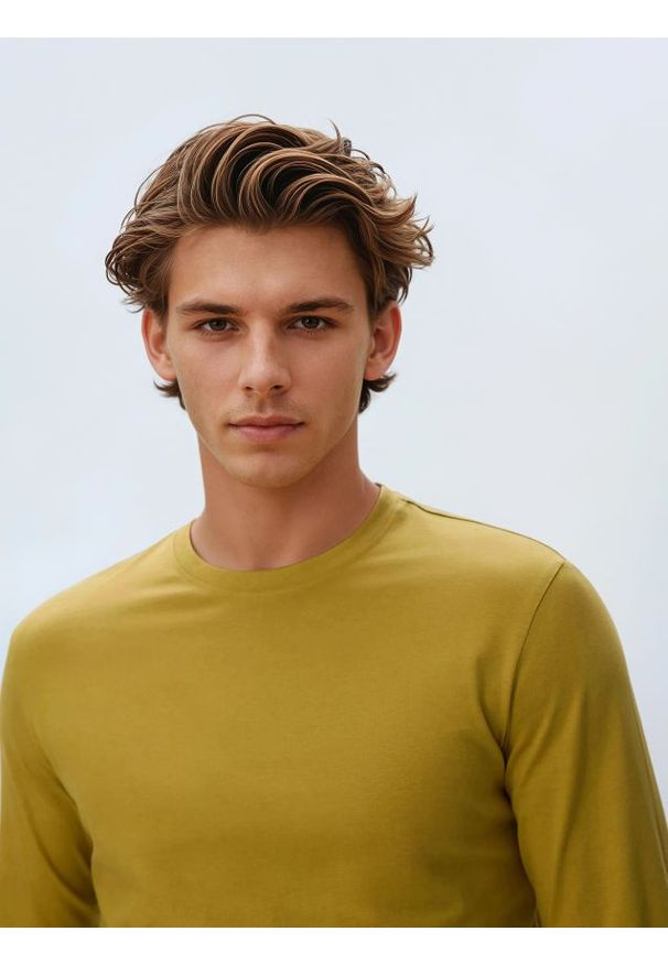 Reserved - Longsleeve z merceryzowanej bawełny - jasny zielony. Kolor: zielony. Materiał: bawełna. Długość rękawa: długi rękaw