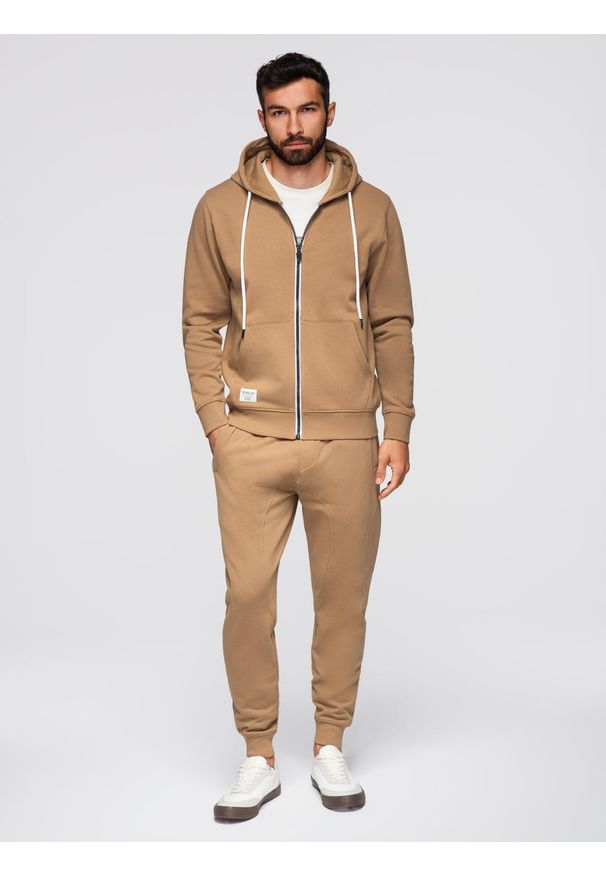 Ombre Clothing - Komplet dresowy męski set bluza rozpinana z kapturem + spodnie joggery - camel V2 - Rozmiar: M. Okazja: na spacer, na co dzień. Typ kołnierza: kaptur. Materiał: dresówka. Wzór: aplikacja. Styl: casual