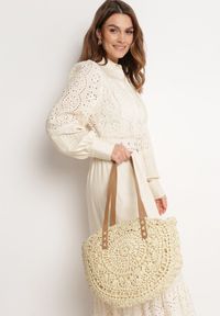 Born2be - Jasnobeżowa Torebka Pleciona w Stylu Boho o Półokrągłym Fasonie na Suwak Qubi. Kolor: beżowy. Styl: boho #5