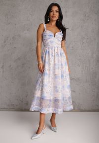 Renee - Niebieska Rozkloszowana Sukienka na Ramiączkach w Kwiaty w Romantycznym Stylu Callisise. Kolor: niebieski. Materiał: poliester. Długość rękawa: na ramiączkach. Wzór: kwiaty. Typ sukienki: rozkloszowane #1